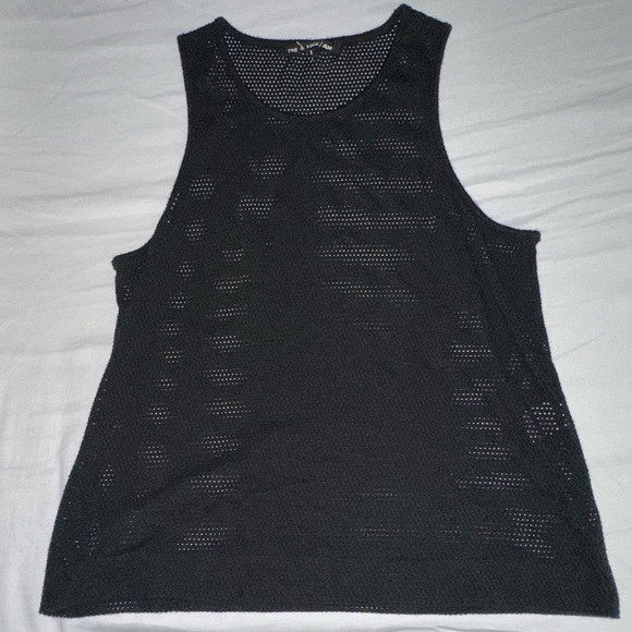 Rag & Bone / JEAN The Atlantis Perforated Tank In Black (101) - Picture 5 of 7